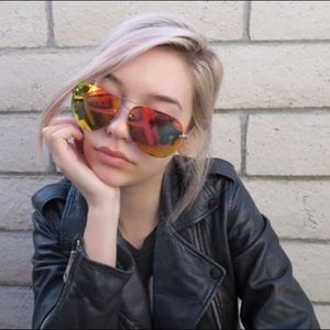 Quay x Amanda Steele ‘MUSE’ Sunglasses